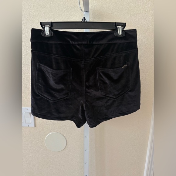 NWOT - Spell & the Gypsy Collective Velvet Vigilante Shorts in Black - Size L - Picture 4 of 5